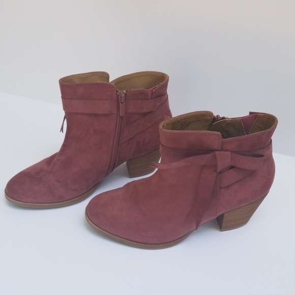 torrid Shoes - Torrid pink suede heeled booties 10W